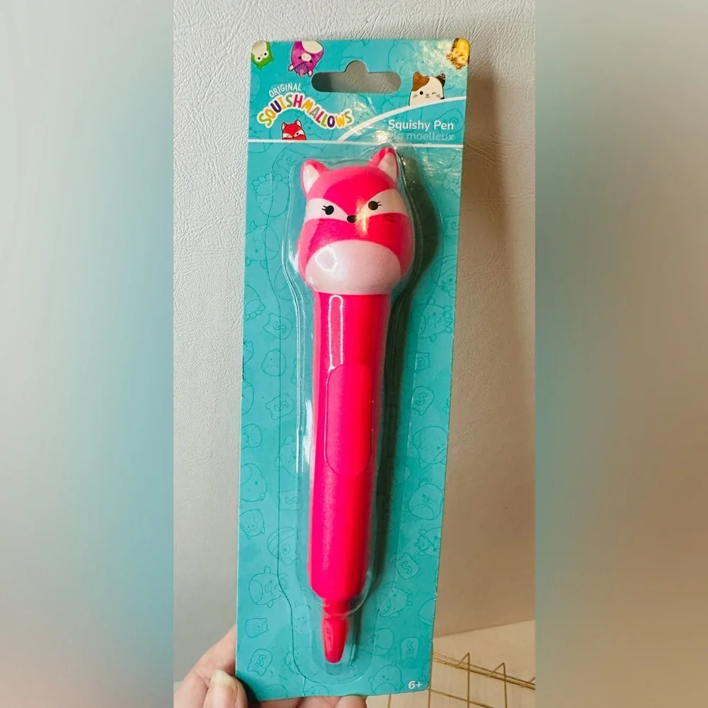 New Squishmallows Squishy Pen Fifi Fox With Clear & Hot Pink Heart Pencil Bag